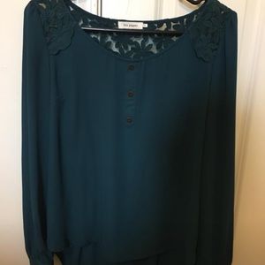 Super cute blue pepper long sleeve top!!:)